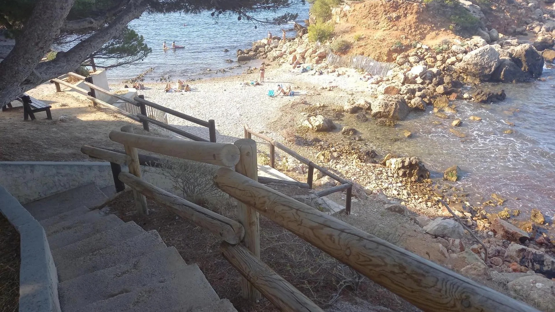 Bandol, T3, Les Pieds Dans L'Eau, Presqu'Ile Du Capelan Apartment France